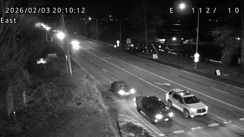 Traffic camera — 124thStWillowsRdNecPTZ.jpg